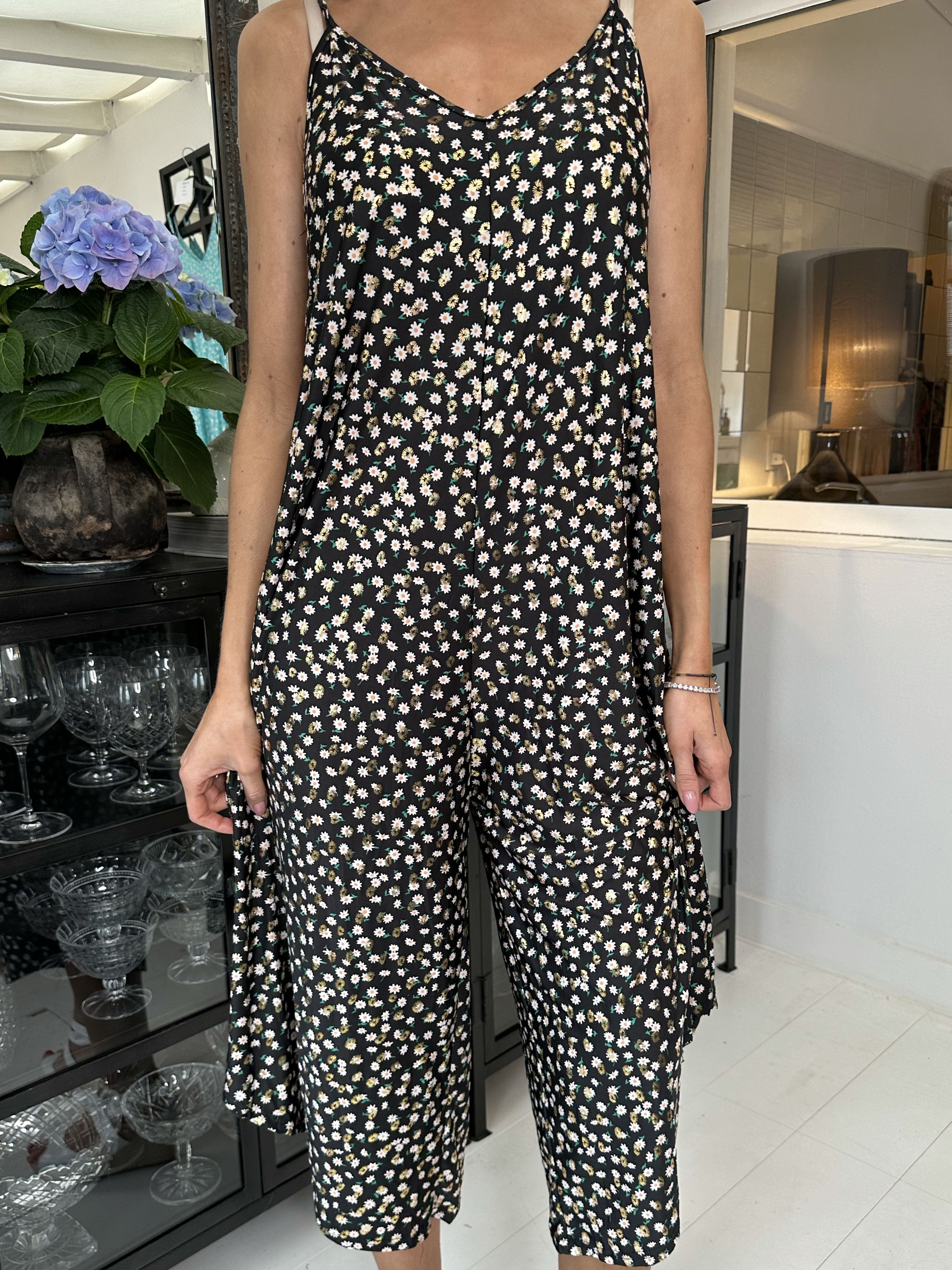 Felicia flower - Stretchy buksedragt med vide ben